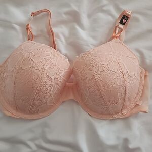 Victoria's Secret lined demi 36D